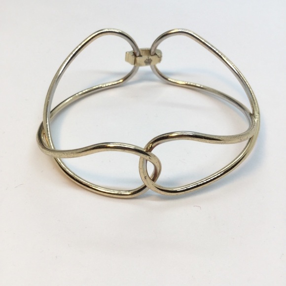 3/$30 PREMIERE DESIGNS INFINITY GOLD TONE BANGLE BRACELET - Picture 3 of 9